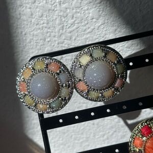 Vintage Clip On Earrings